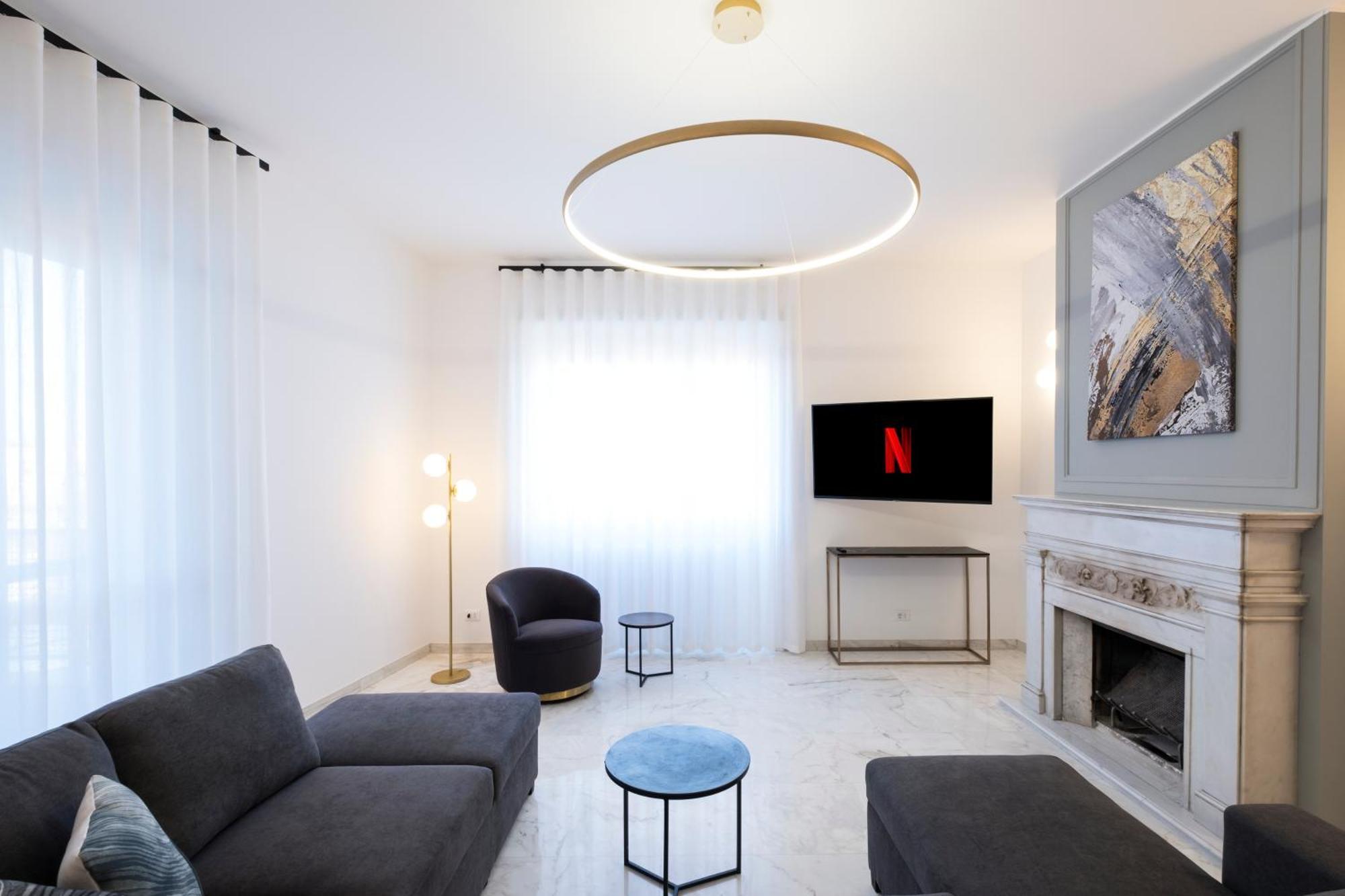 Savoia Luxury Penthouse Appartamento Roma